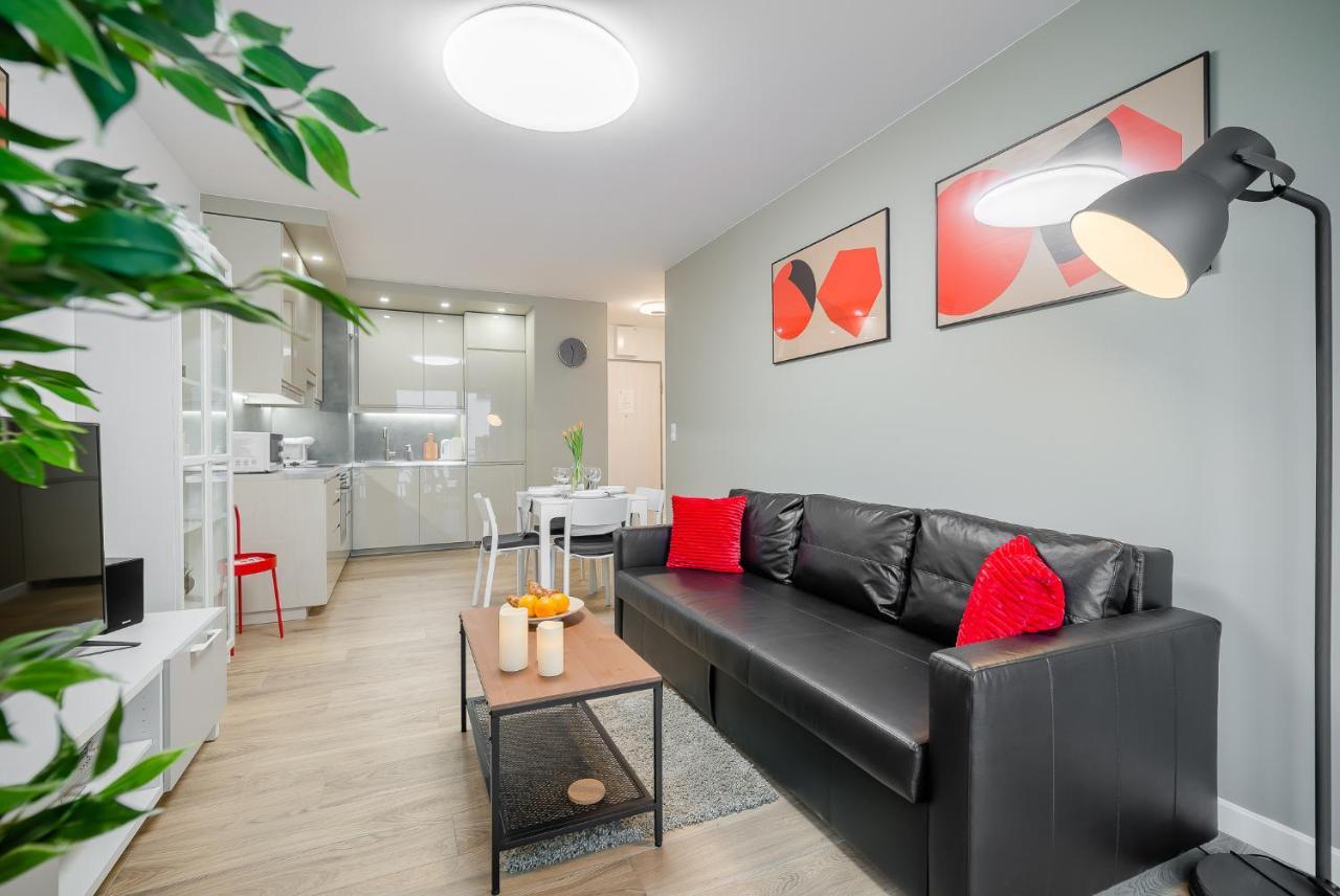 Apartments Kontinuum Gdansk By Renters Екстериор снимка